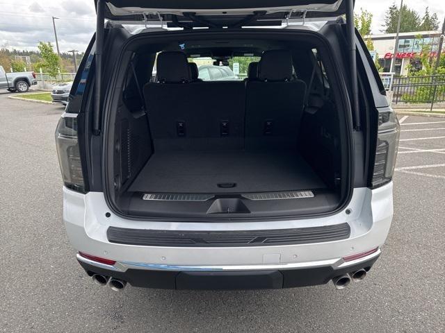 new 2025 Chevrolet Suburban car, priced at $82,590