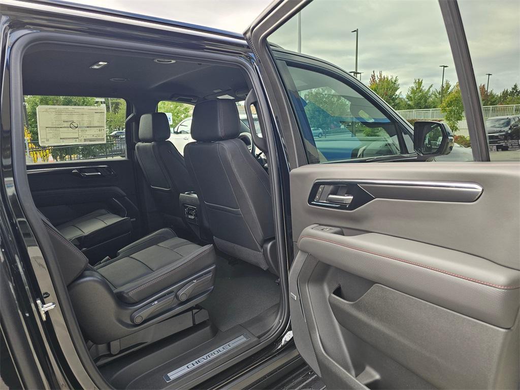 new 2026 Chevrolet Suburban car, priced at $79,625