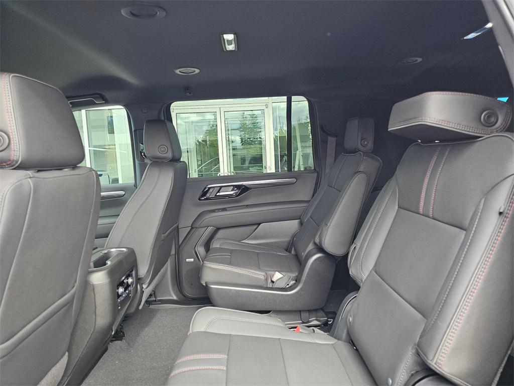 new 2026 Chevrolet Suburban car, priced at $79,625