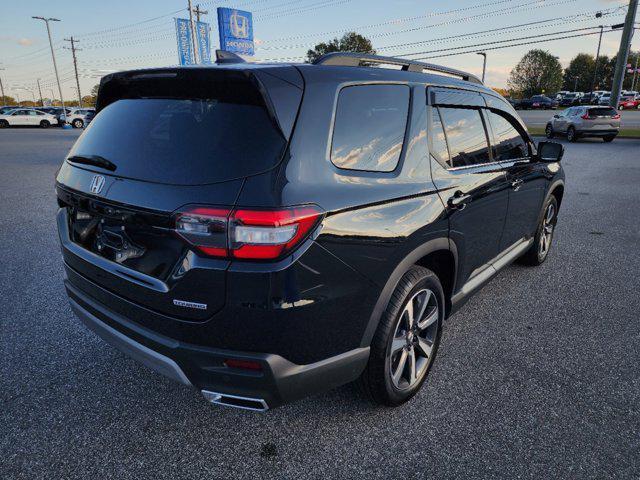 used 2025 Honda Pilot car, priced at $48,240