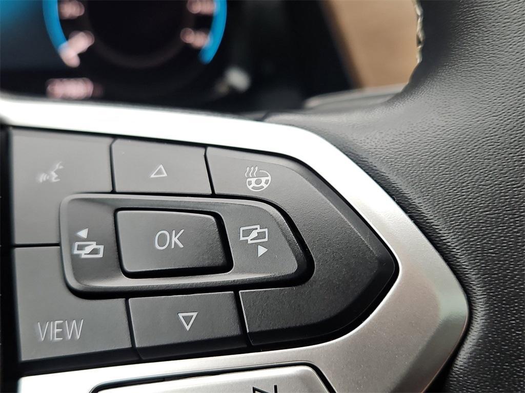 used 2024 Volkswagen Atlas car, priced at $35,987