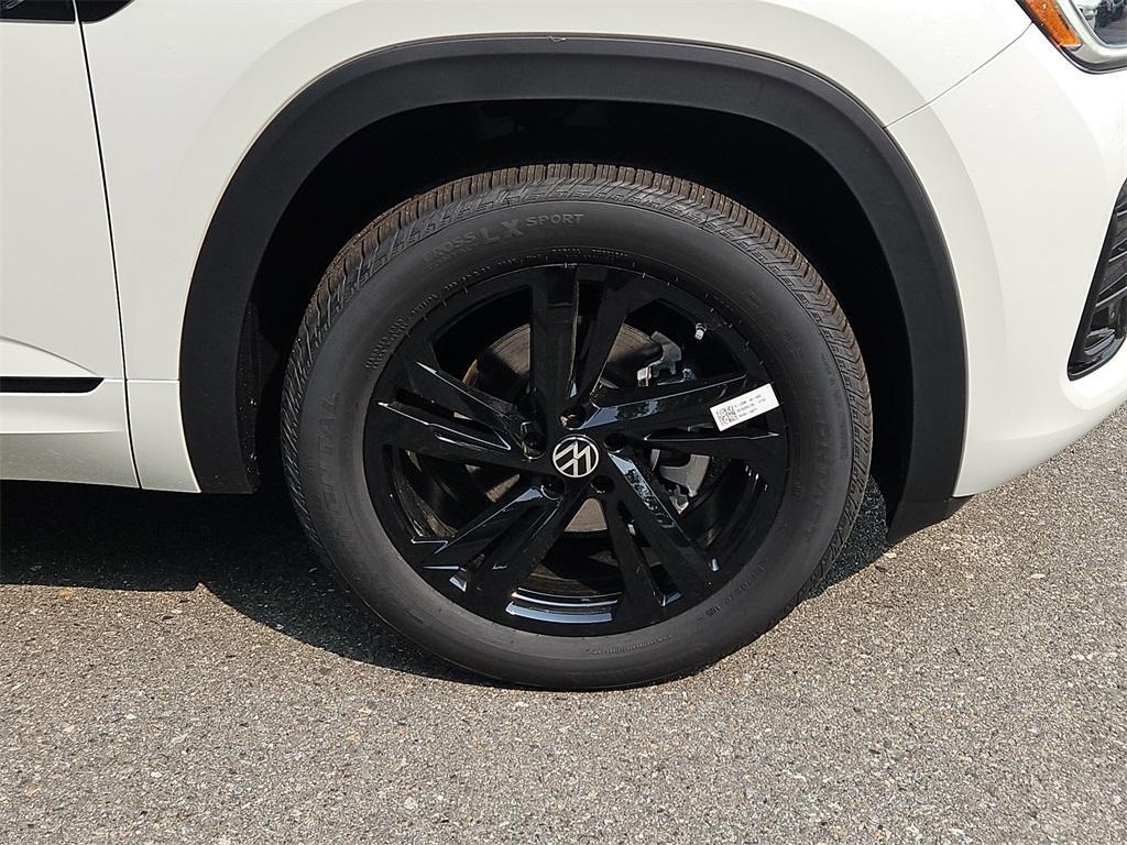 new 2025 Volkswagen Atlas Cross Sport car, priced at $50,590