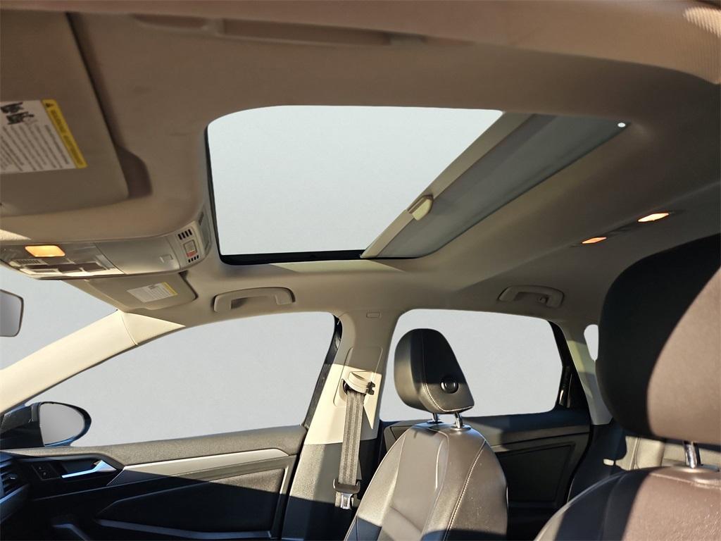 used 2020 Volkswagen Jetta car, priced at $18,987