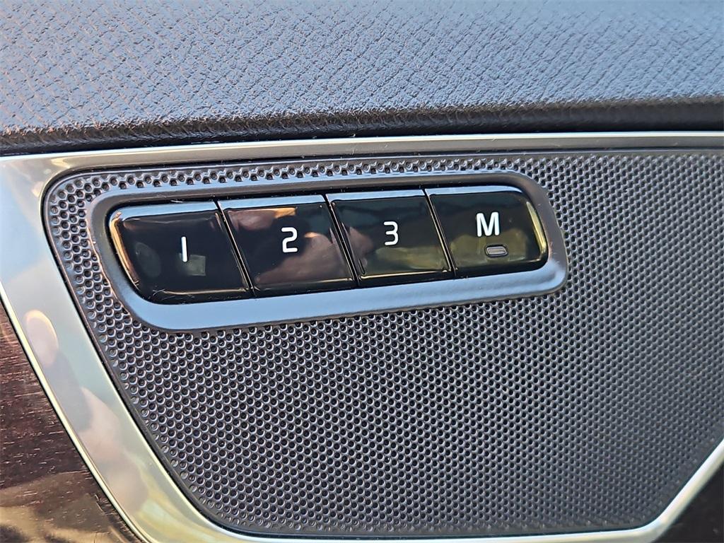 used 2019 Volvo XC90 car, priced at $24,999