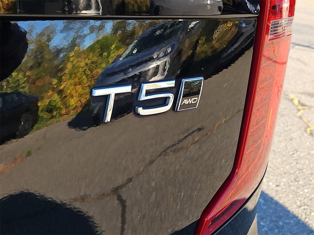 used 2019 Volvo XC90 car, priced at $24,999