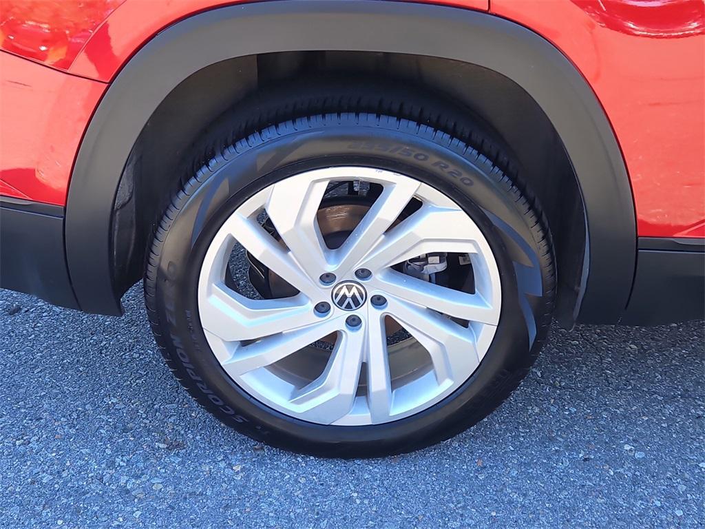 used 2022 Volkswagen Atlas car, priced at $30,299