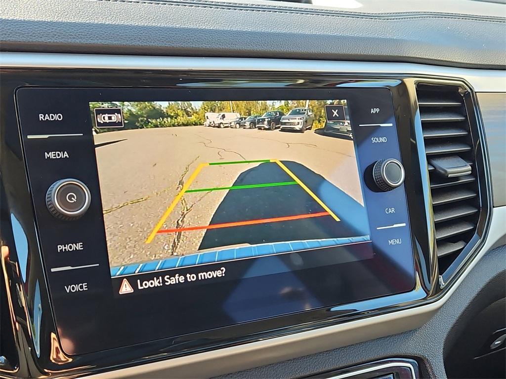 used 2022 Volkswagen Atlas car, priced at $30,299