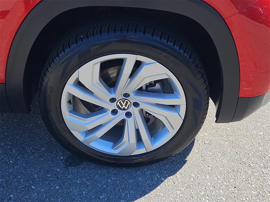 used 2022 Volkswagen Atlas car, priced at $30,299