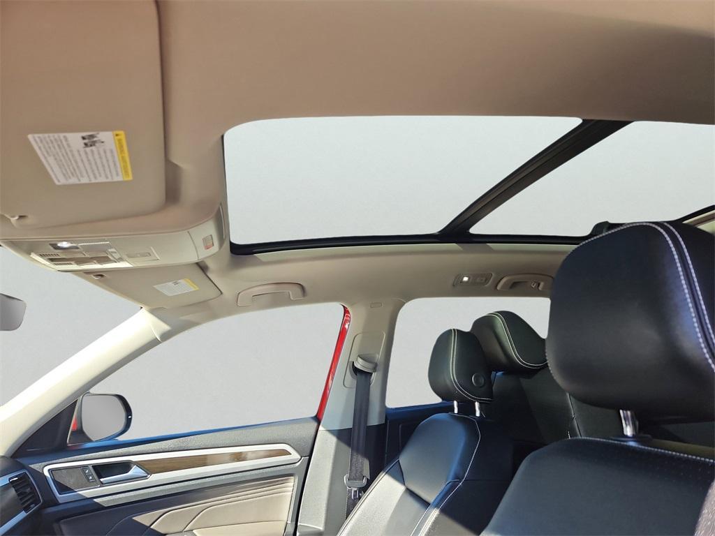 used 2022 Volkswagen Atlas car, priced at $30,299