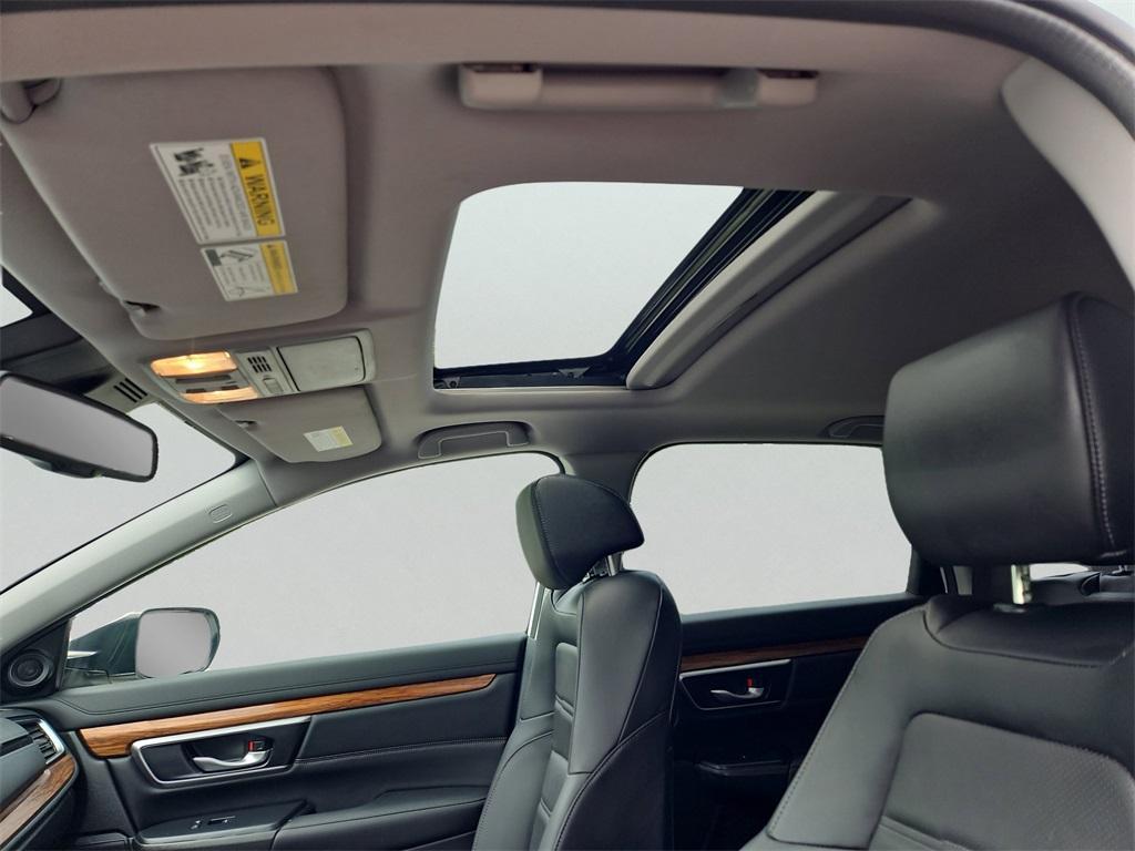 used 2022 Honda CR-V car, priced at $28,999