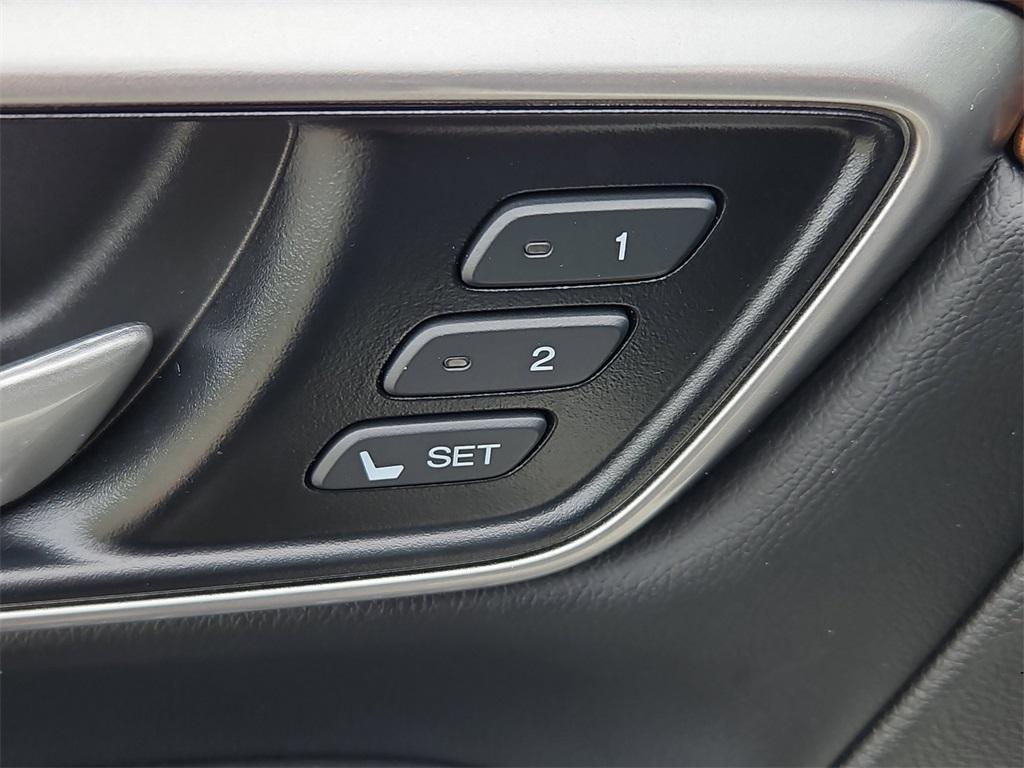 used 2022 Honda CR-V car, priced at $28,999