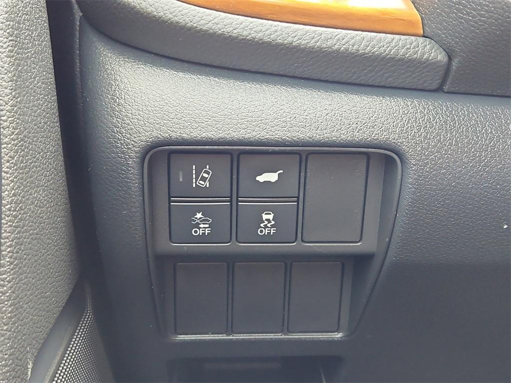 used 2022 Honda CR-V car, priced at $28,999