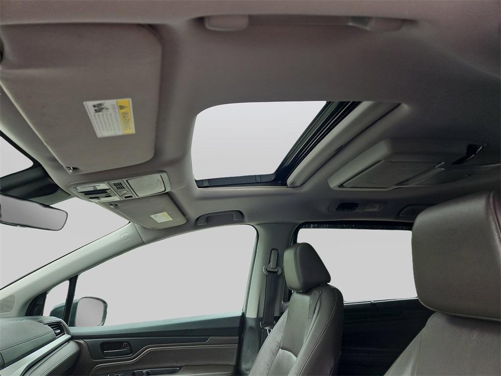 used 2018 Honda Odyssey car, priced at $28,987