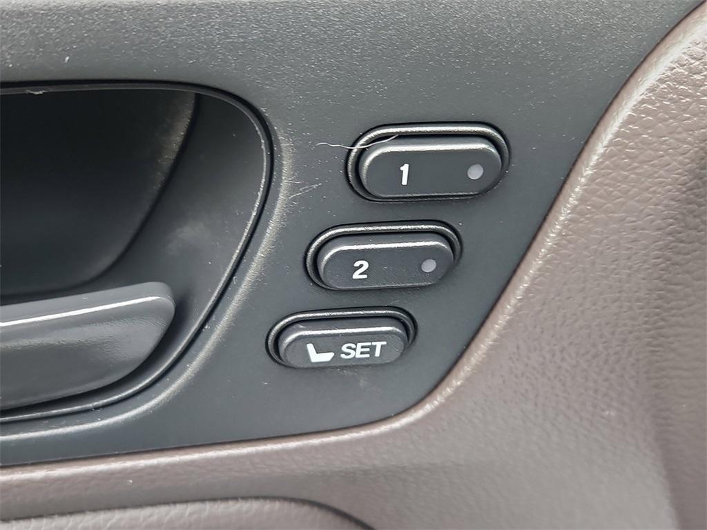 used 2018 Honda Odyssey car, priced at $28,987