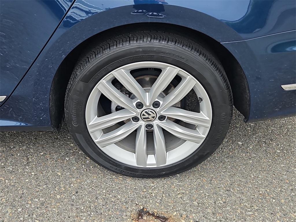 used 2018 Volkswagen Passat car, priced at $22,987