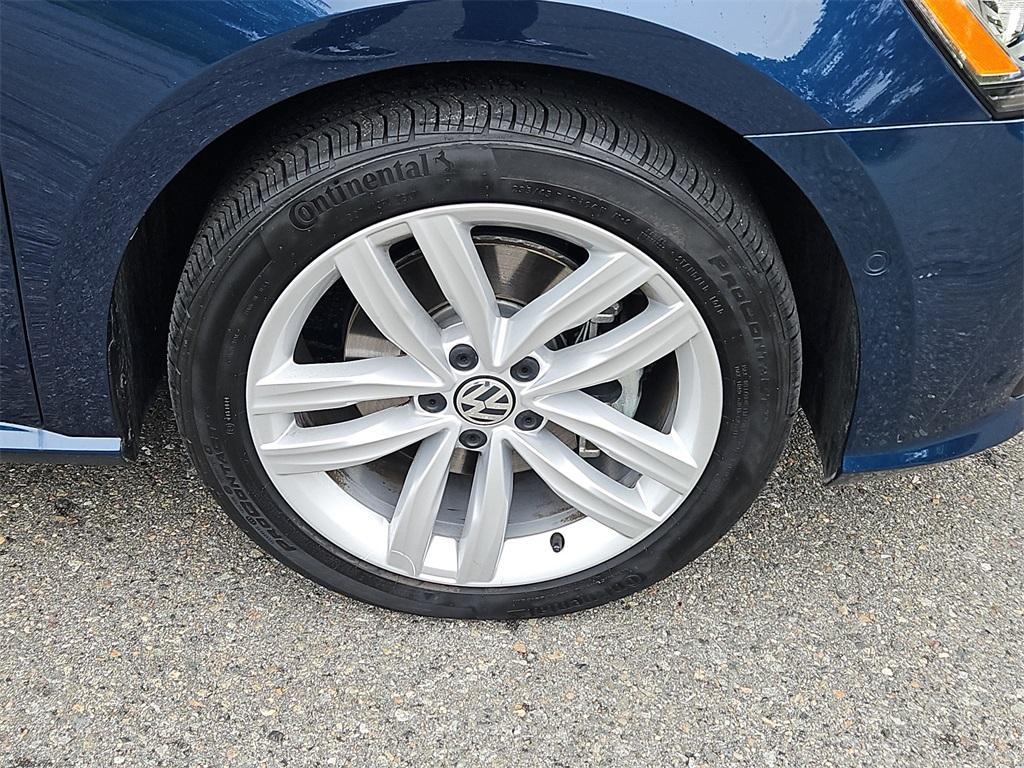 used 2018 Volkswagen Passat car, priced at $22,987