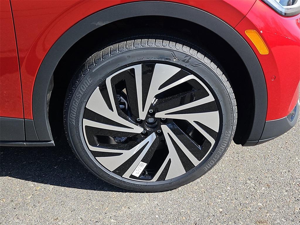 new 2025 Volkswagen ID.4 car, priced at $58,373