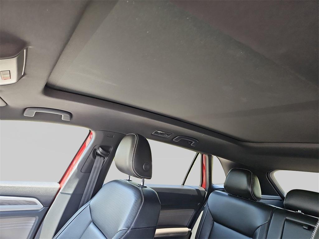 used 2022 Volkswagen Atlas Cross Sport car, priced at $30,987