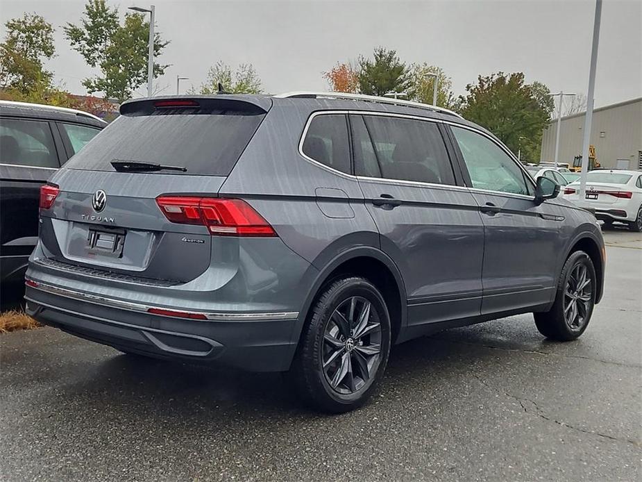 new 2024 Volkswagen Tiguan car, priced at $35,033