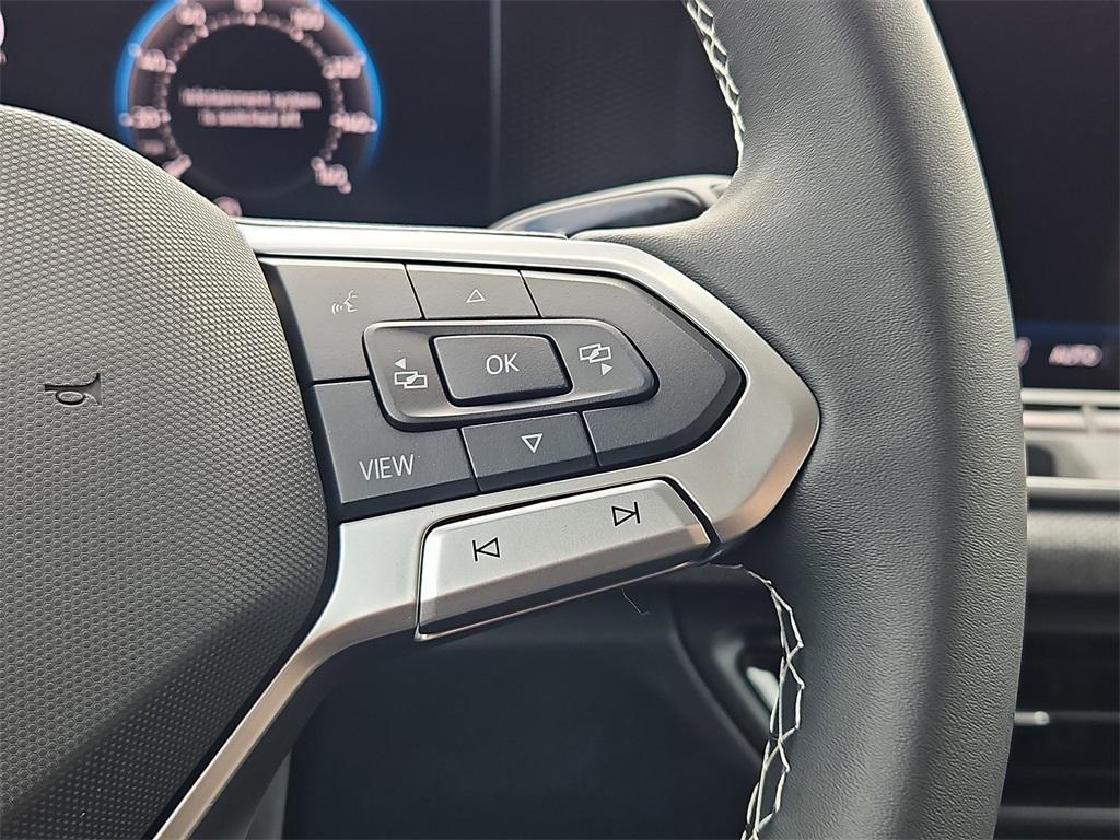 new 2025 Volkswagen Tiguan car, priced at $32,188