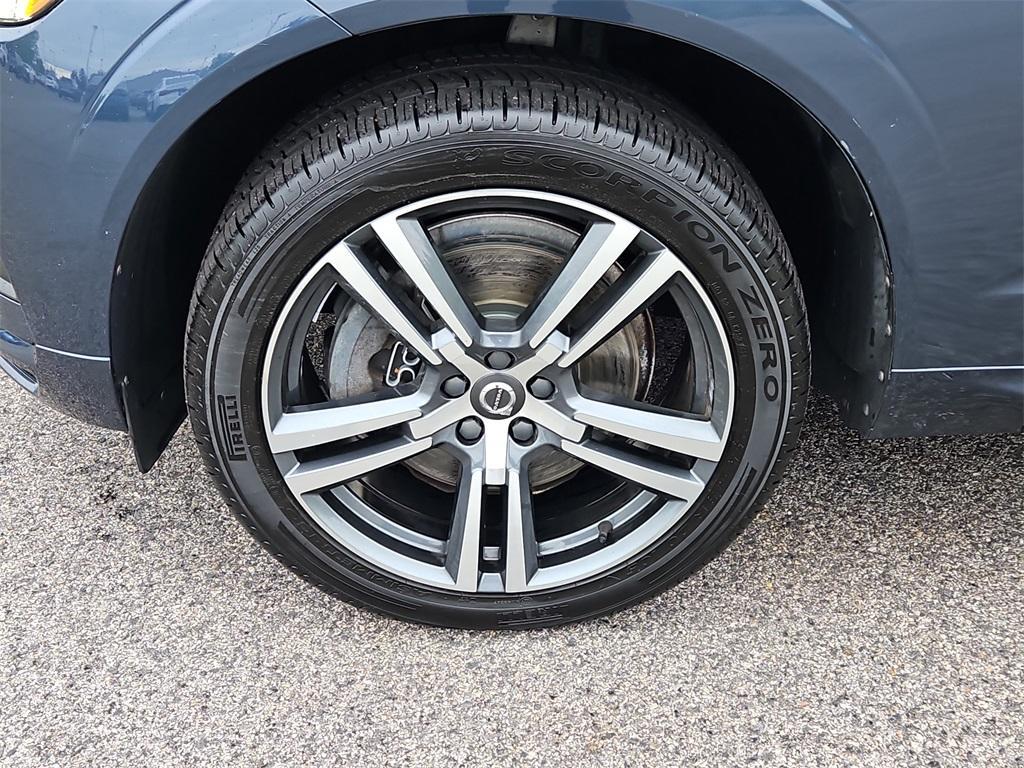 used 2020 Volvo XC60 car, priced at $29,987
