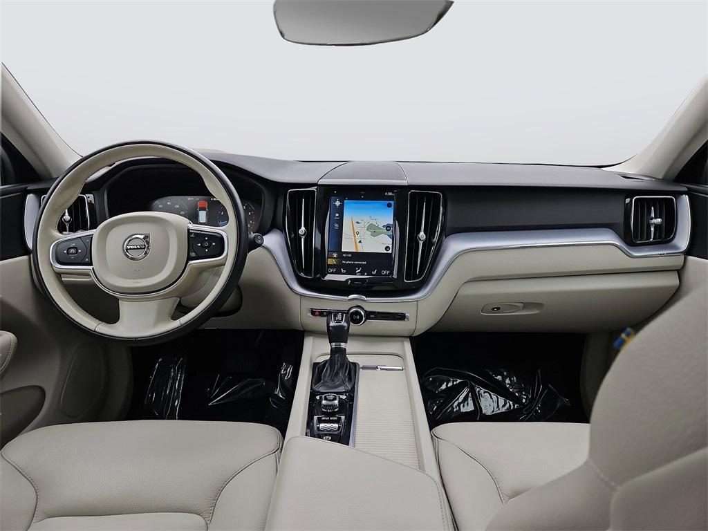 used 2020 Volvo XC60 car, priced at $29,987
