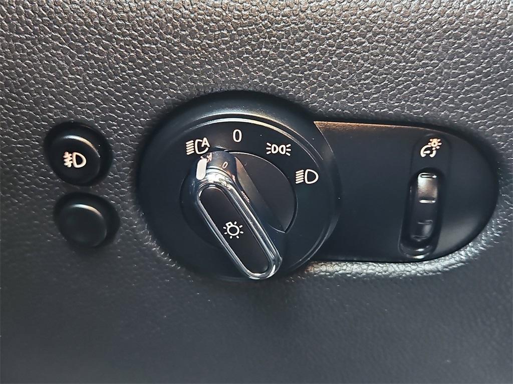 used 2015 MINI Hardtop car, priced at $13,599