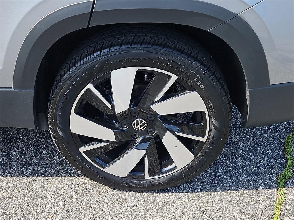 used 2024 Volkswagen Taos car, priced at $31,499
