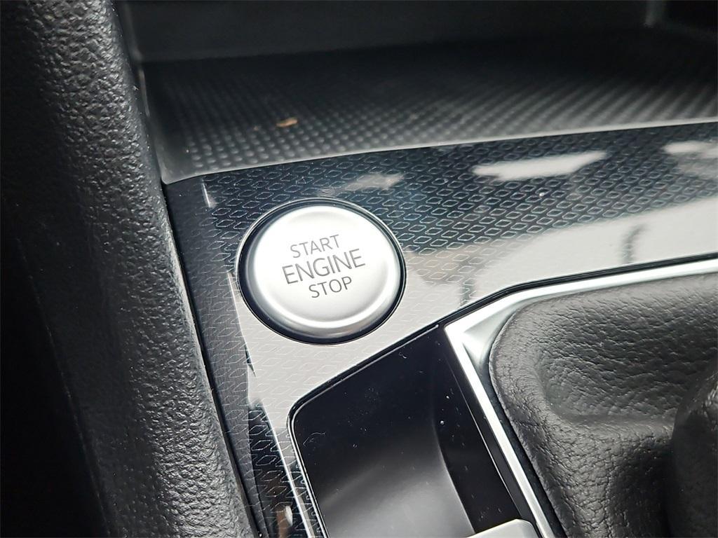 new 2025 Volkswagen Taos car, priced at $28,026