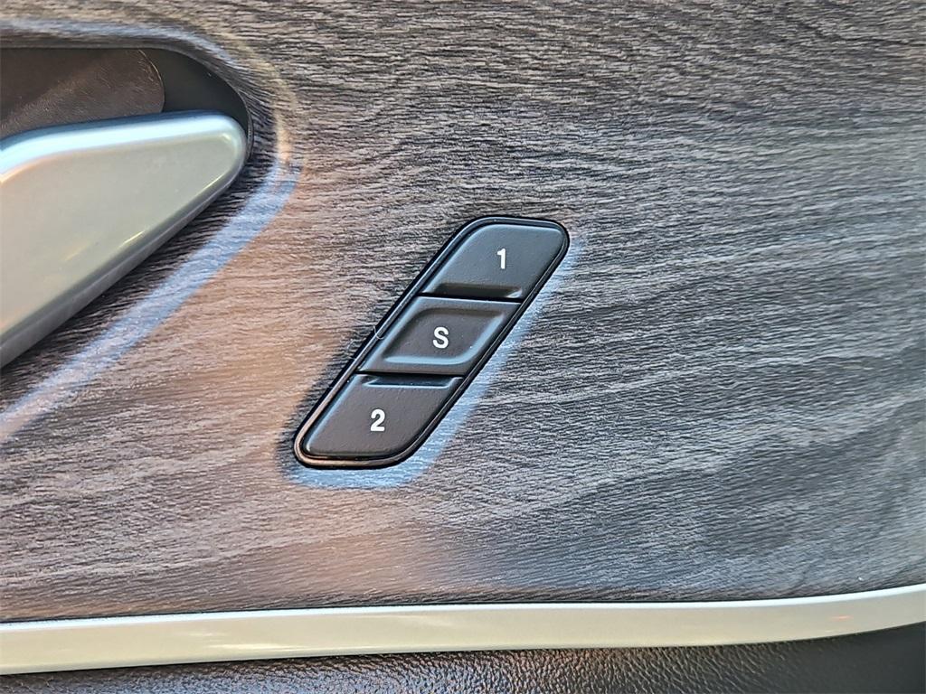 used 2021 Jeep Grand Cherokee L car, priced at $27,499