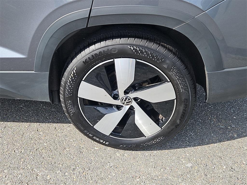 used 2024 Volkswagen Taos car, priced at $23,987