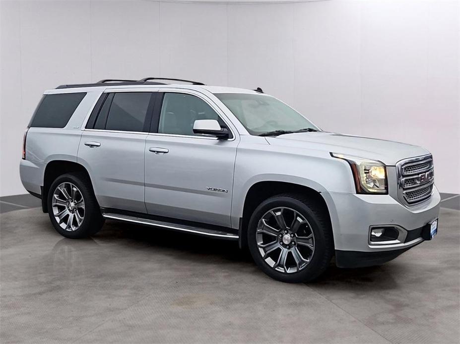 used 2015 GMC Yukon car, priced at $17,987