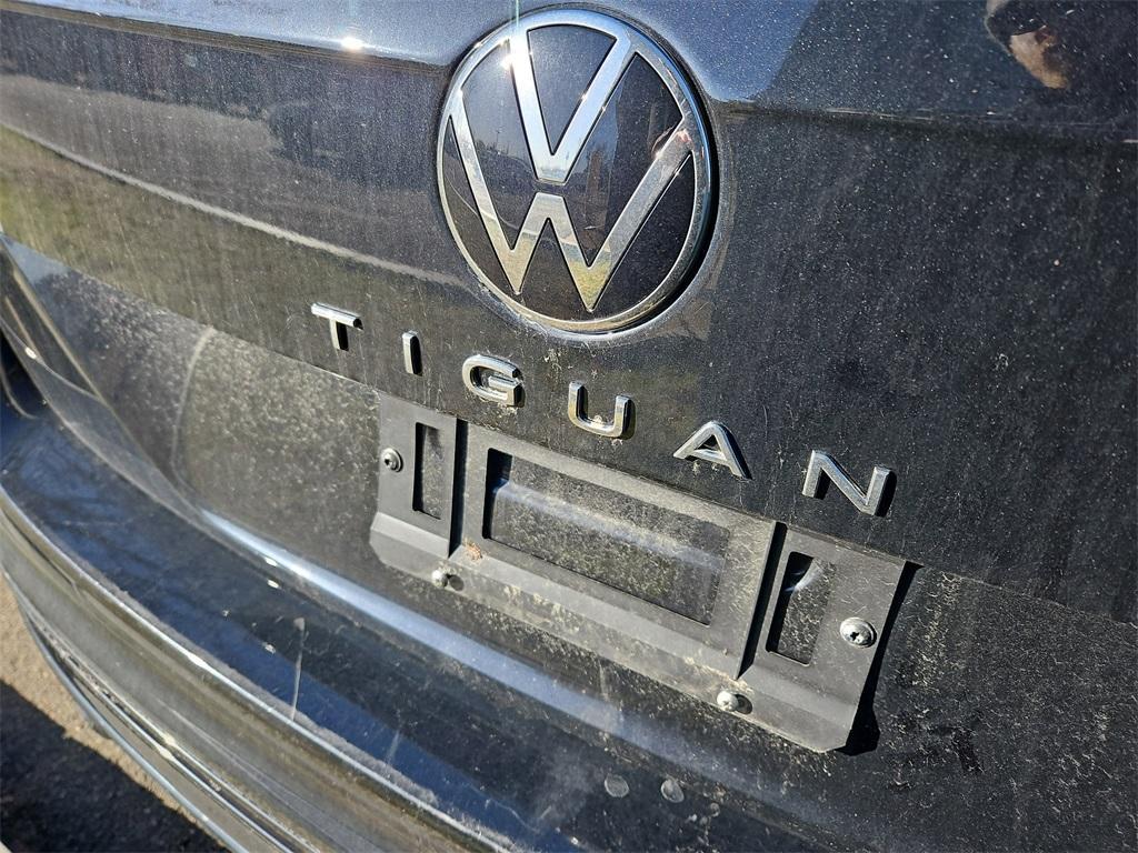 used 2024 Volkswagen Tiguan car, priced at $32,987