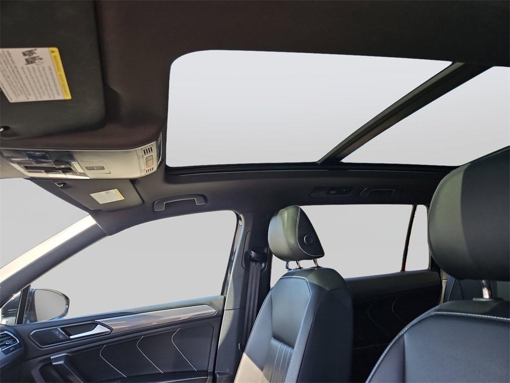 used 2024 Volkswagen Tiguan car, priced at $31,299