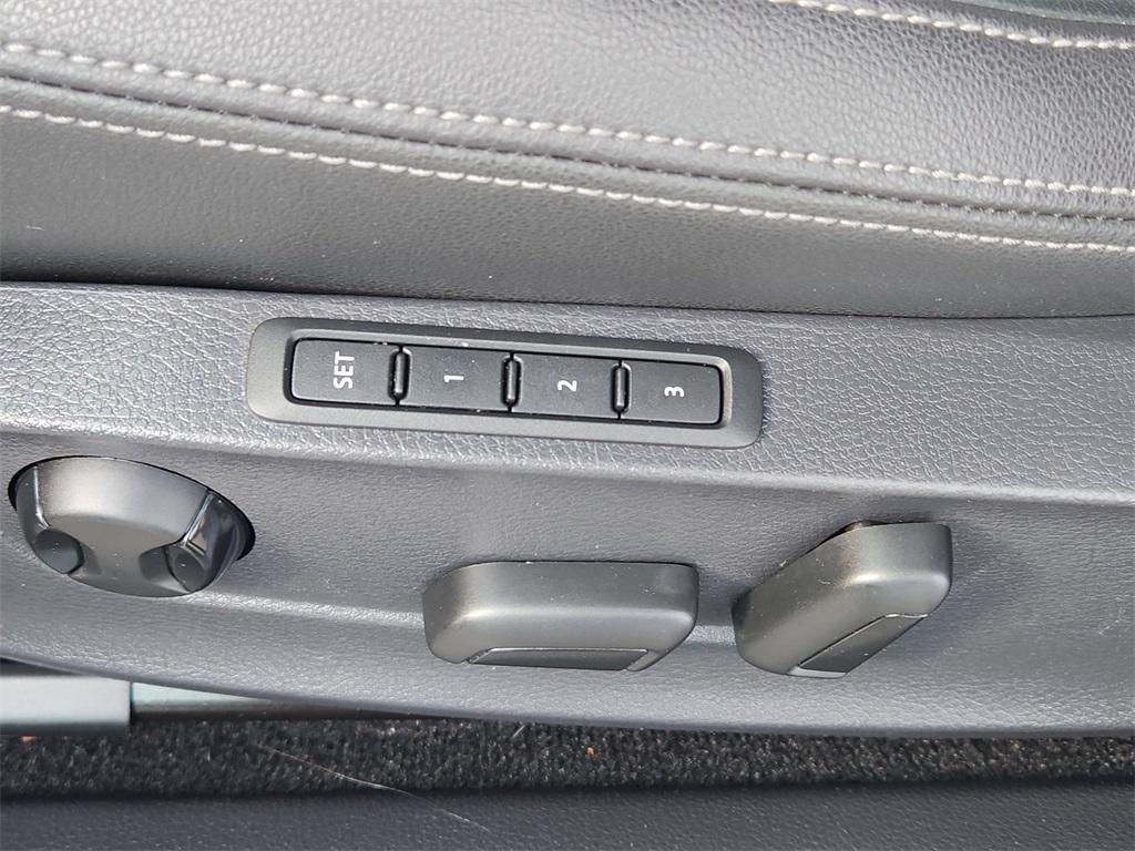 used 2020 Volkswagen Passat car, priced at $20,899