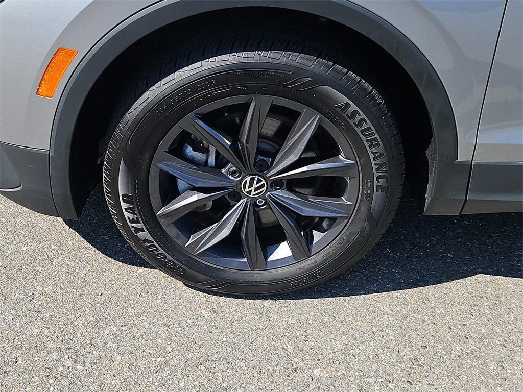 used 2022 Volkswagen Tiguan car, priced at $25,999