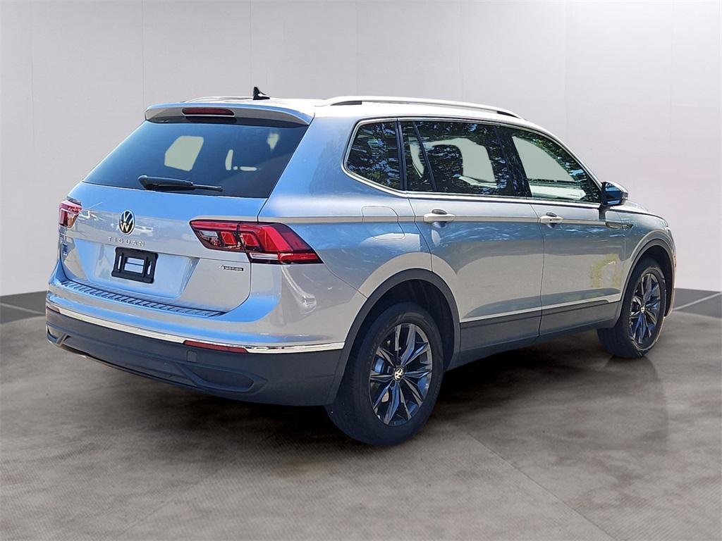 used 2022 Volkswagen Tiguan car, priced at $25,999