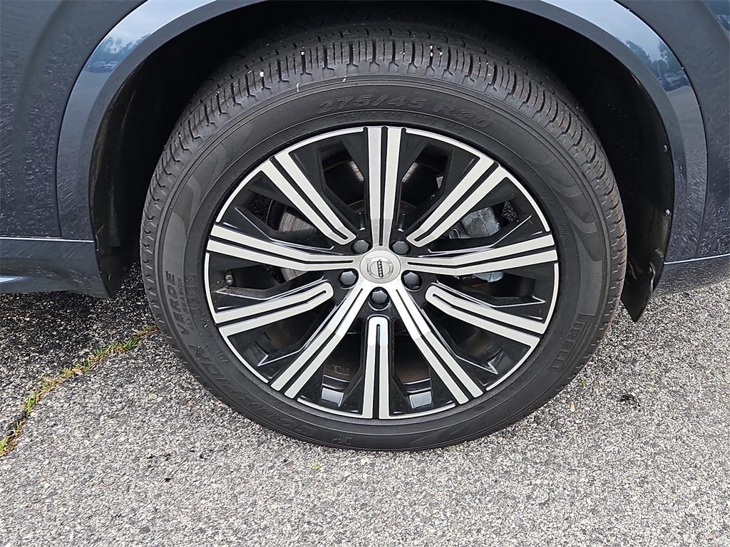 used 2022 Volvo XC90 car, priced at $41,499