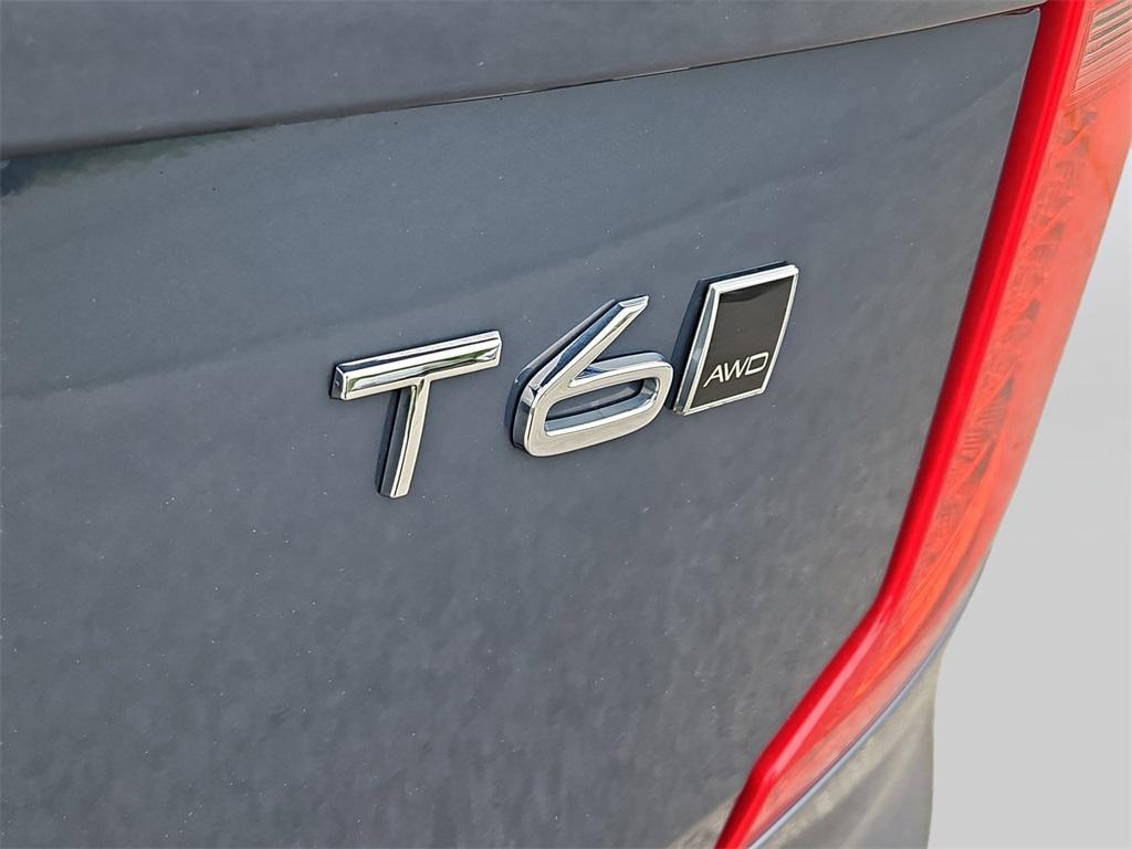 used 2022 Volvo XC90 car, priced at $41,499