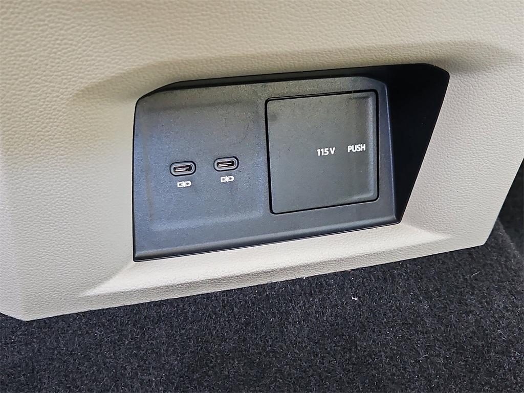 used 2022 Volkswagen Atlas car, priced at $28,999