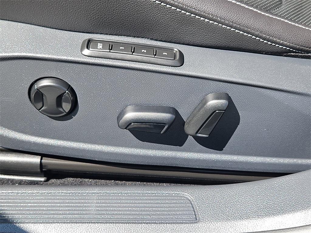 used 2021 Volkswagen Jetta car, priced at $23,987