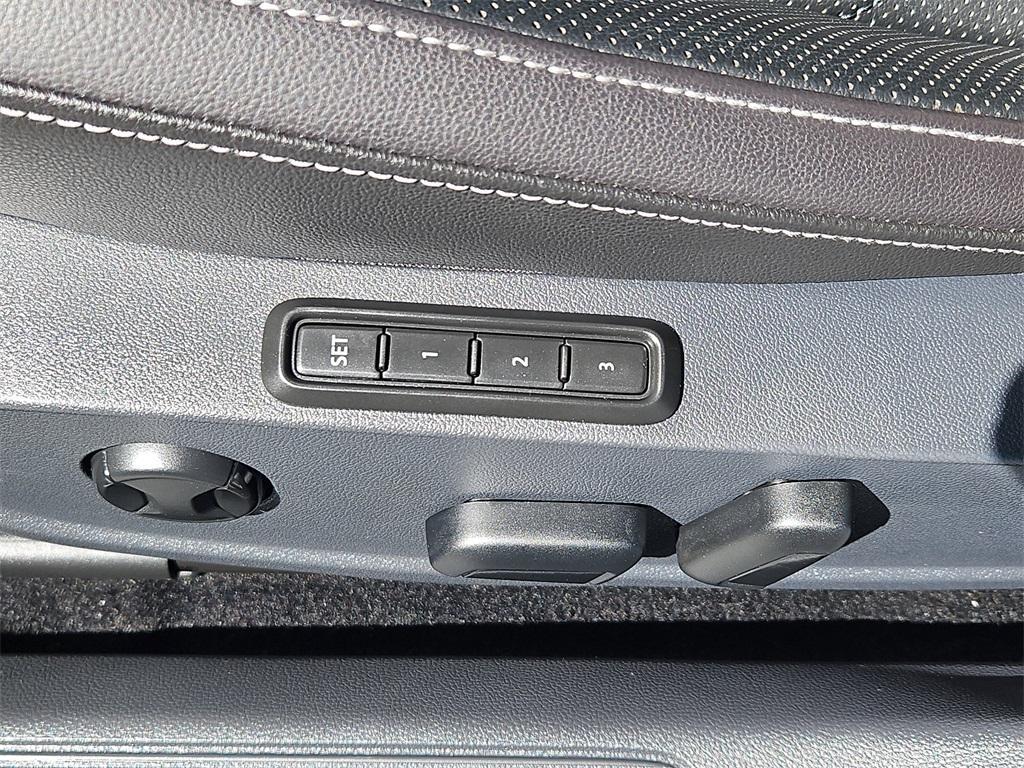 used 2021 Volkswagen Jetta car, priced at $23,987