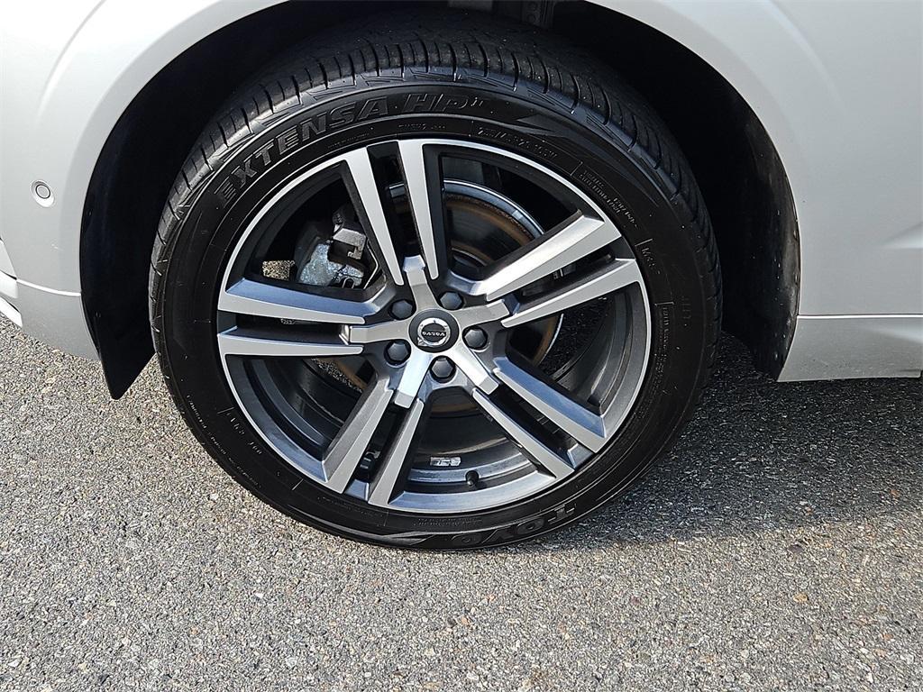 used 2019 Volvo XC60 car, priced at $25,999