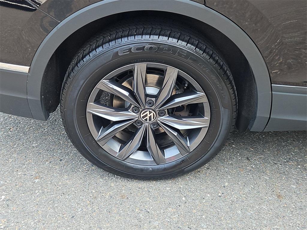 used 2022 Volkswagen Tiguan car, priced at $24,999