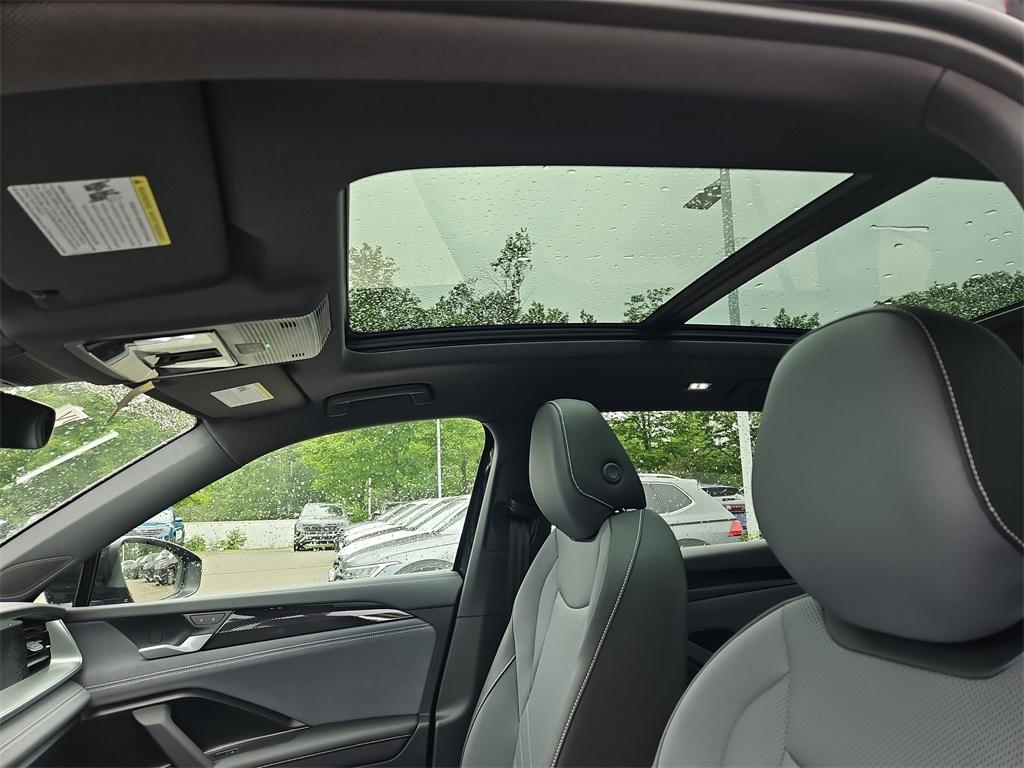 new 2025 Volkswagen Tiguan car, priced at $38,160