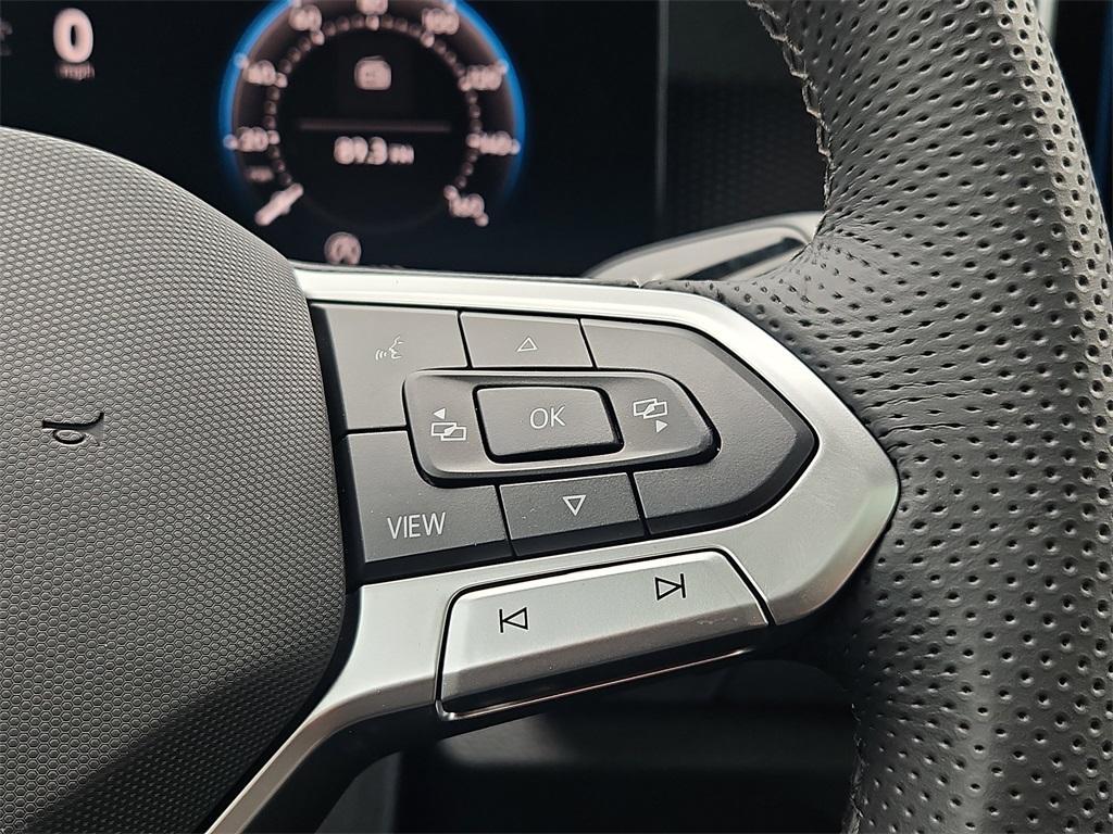new 2025 Volkswagen Tiguan car, priced at $38,160
