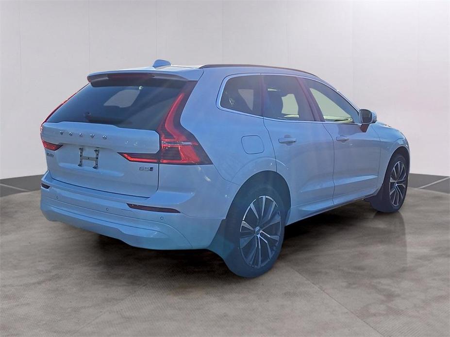 used 2022 Volvo XC60 car, priced at $33,987