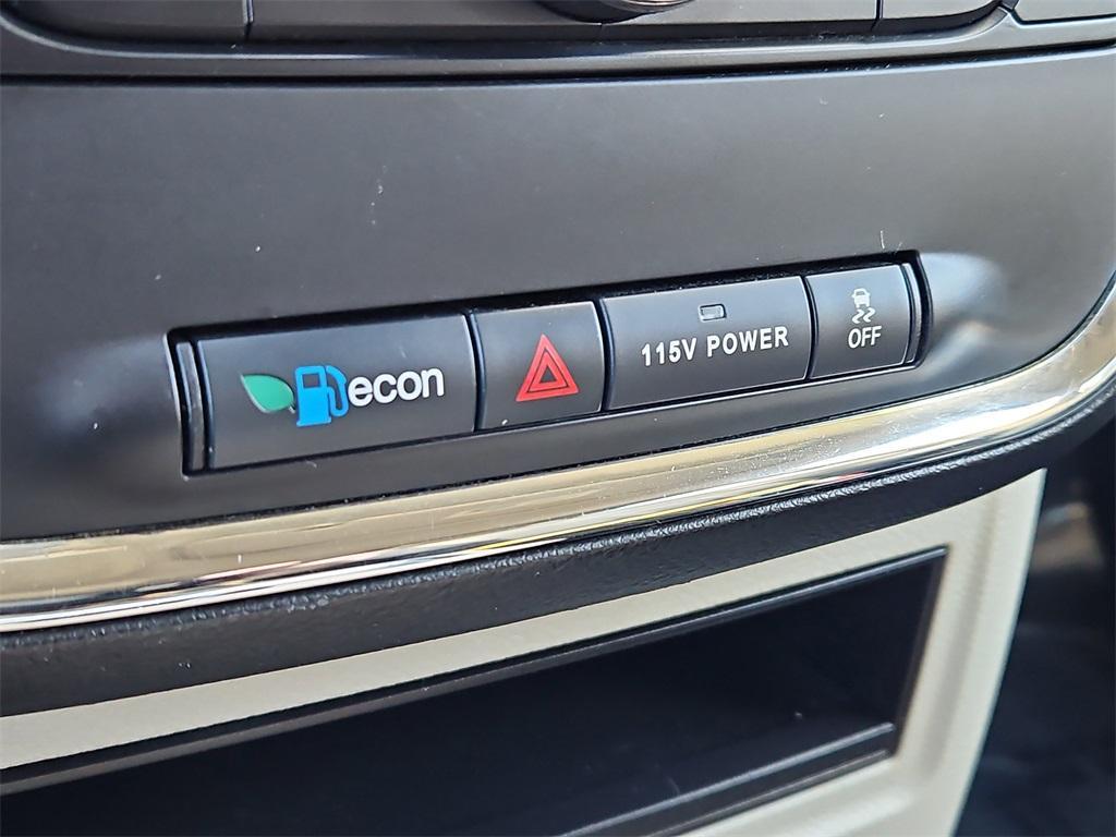 used 2014 Chrysler Town & Country car, priced at $11,999