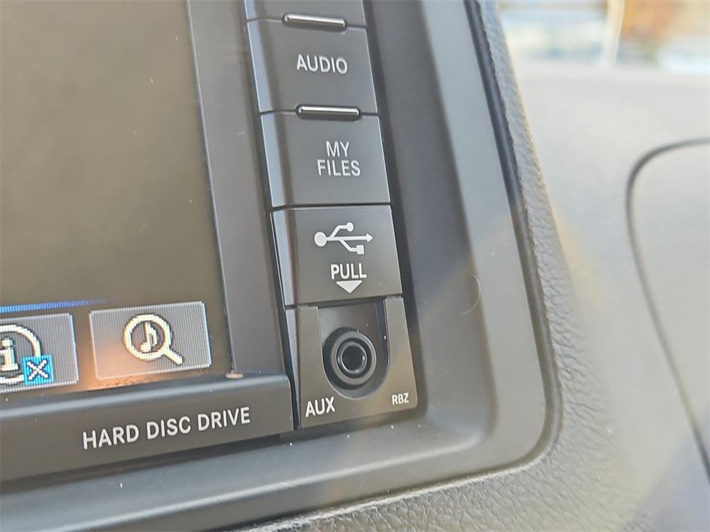 used 2014 Chrysler Town & Country car, priced at $11,999