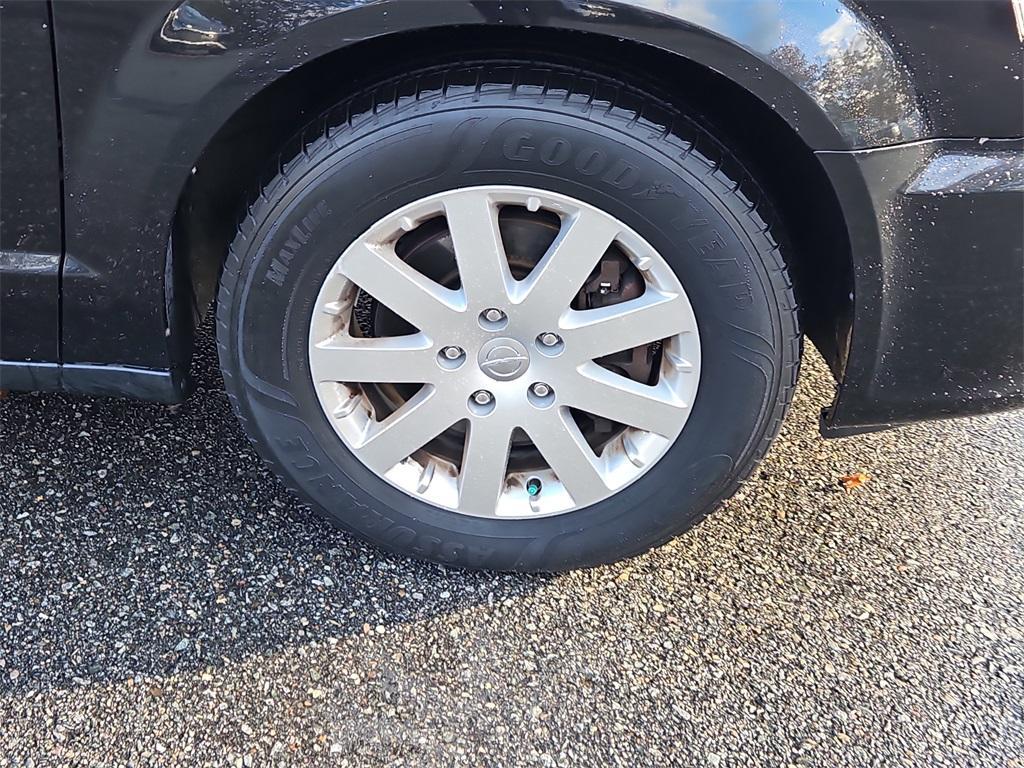 used 2014 Chrysler Town & Country car, priced at $11,999